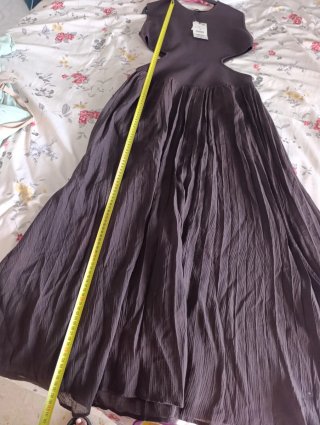 Vestido Zara fluido cut out talla L