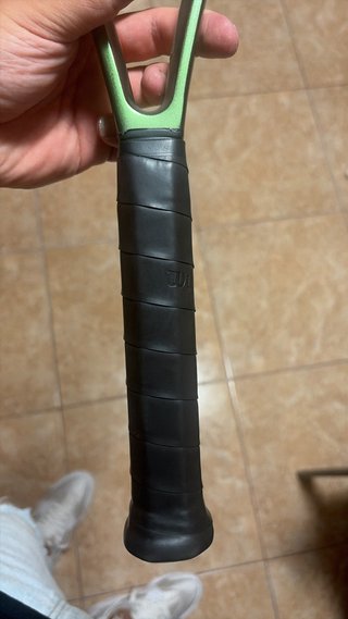 Raqueta Wilson Blade 100 V8 300g