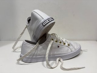 Sneakers Tommy Hilfiger bianche donna