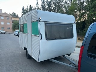 Caravana Hergo Bambi 750 kilos