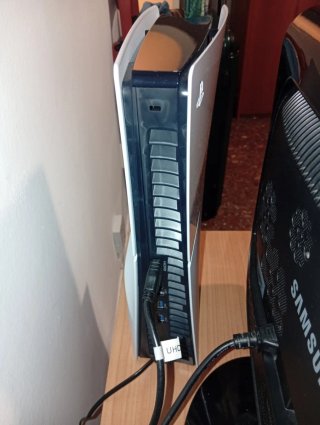 PlayStation 5 Slim con Lector + 2 Mandos