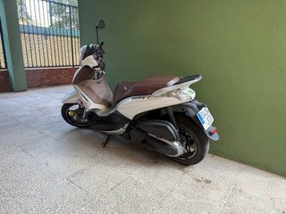 Piaggio Beverly 350 Sport 2016