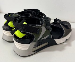 Sandalias Ash Negras Multicolor