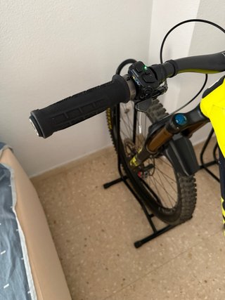Bicicleta Eléctrica Husqvarna HC5
