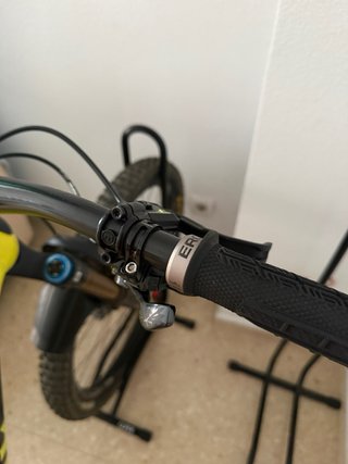 Bicicleta Eléctrica Husqvarna HC5