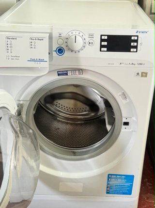 LAVADORA INDESIT DE 8 KILOS EN BLANCO
