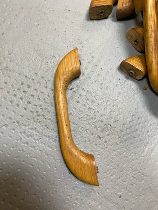 Lote tiradores madera y accesorios cortina