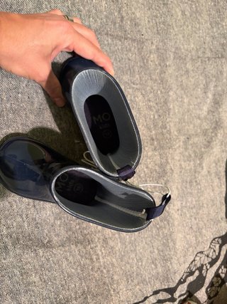 Botas de agua azul marino y verde