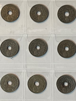 Lote 30 monedas 10 céntimos Francia. Son 4 tipos