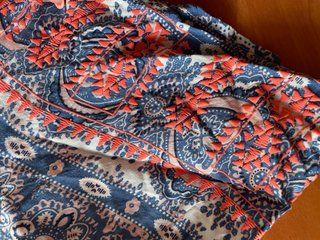Vestido estampado azul-coral