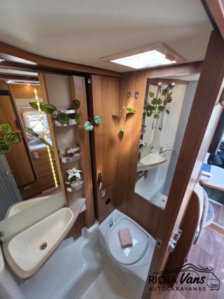 Autocaravana Knaus Van I 650 MEG