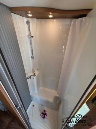 Autocaravana Knaus Van I 650 MEG