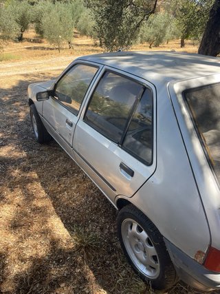 Peugeot 205 1984