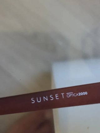 Gafas de sol modernas