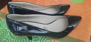 Zapatos charol negros tacón talla 40