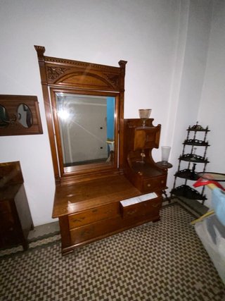 Toletta in legno massello del XIX secolo