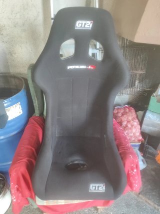 Baquet GT2i RACE L y arnés GT2i