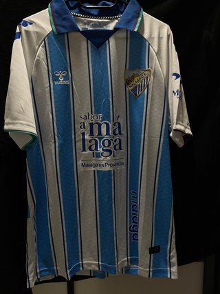 Camiseta Málaga CF Talla XL Hummel