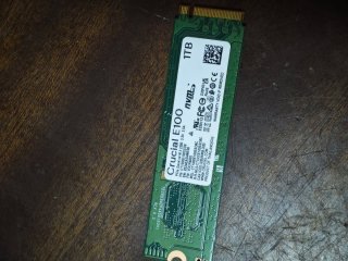 SSD Crucial E100 1TB NVMe Gen4 – Garantía 1 año