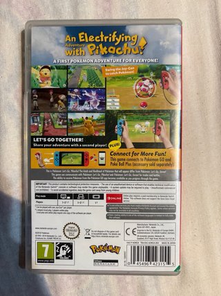Pokemon Let's Go Pikachu! Nintendo Switch