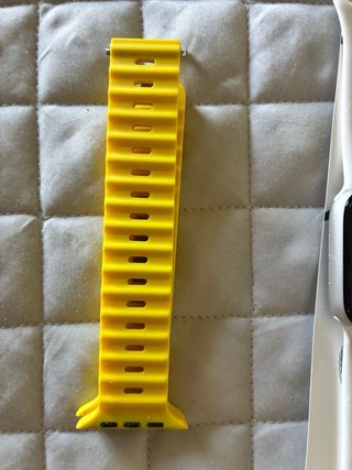 Apple Watch Series 4 44mm Argento. Regalo 3 cinture.