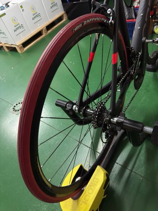 Bicicleta Orbea Orca + Rodillo Bkool