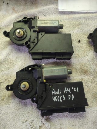 Motor elevalunas Audi A4 Siemens VDO