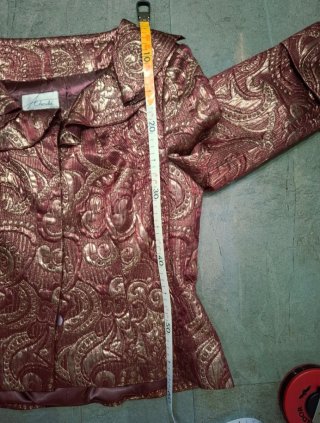 Traje 2 Piezas Alta Costura Dorado y Rojo