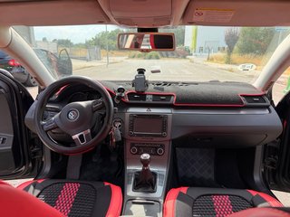 Volkswagen Passat 2010