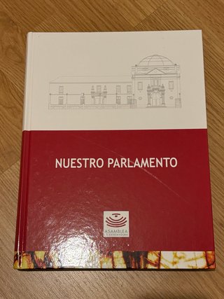 Nuestro Parlamento. Asamblea de Extremadura Mérida