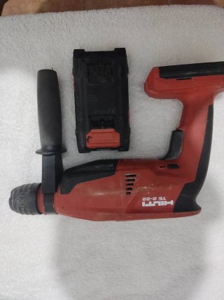 Taladro Hilti TE 2-22 con Batería y Cargador