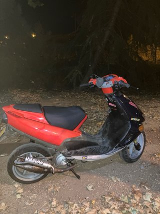 Aprilia SR50 Scooter