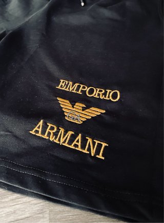 Conjunto EA Camiseta y Pantalón Talla S NUEVO