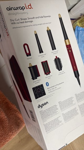 Dyson Airwrap i.d. straight+wavy