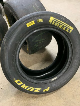 Juego Pirelli P Zero Slick 13” NUEVO