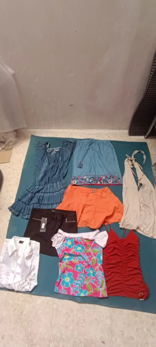 Lote Ropa Chico y Chica