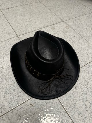 Cappello da cowboy nero con fibbia