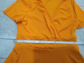Vestido naranja corte skater