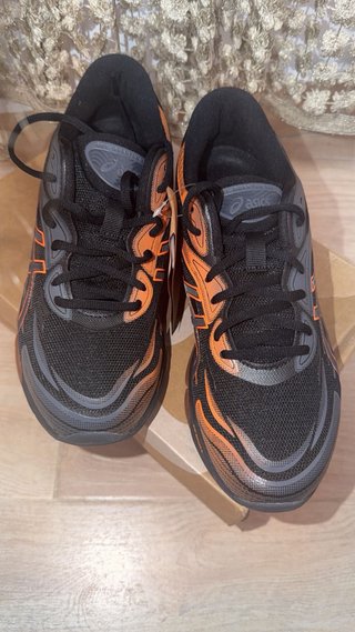 Asics Gel Quantum 360 8 Negro Naranja