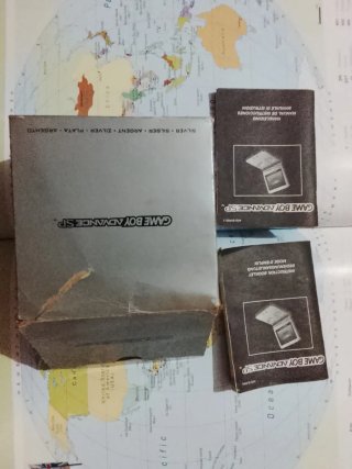 Caja Game Boy Advance SP - Plata