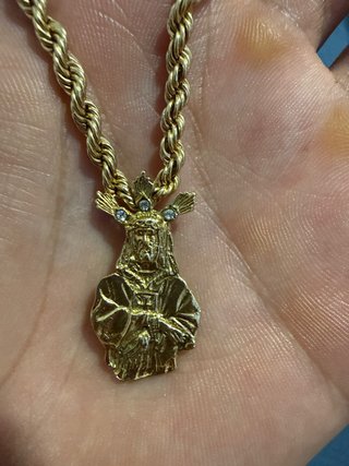 Colgante de oro