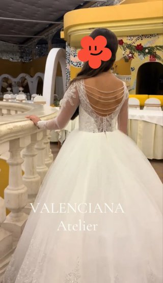 Traje de Comunión Blanco y Lila