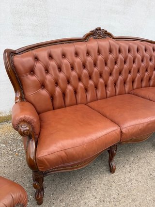 Set divani e poltrone in pelle marrone