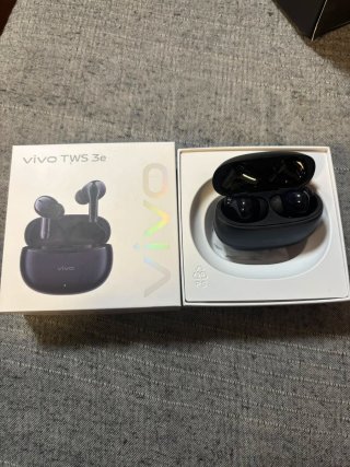 Telefono Vivo X300 + Auricolari e Caricatore