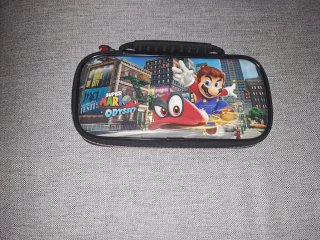 Nintendo Switch Console con Joy-Con