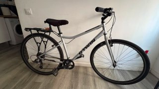 Bicicleta Todocamino Riverside Grigia