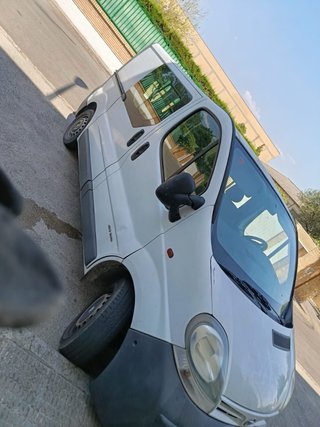 Nissan Primastar 2006