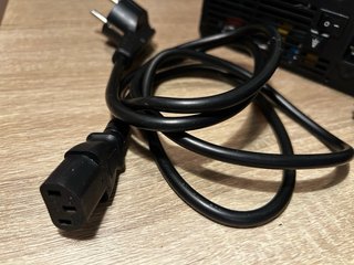 Fuente Alimentación Corsair GS700 + Cable aliment.