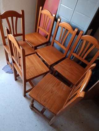 Silla de madera