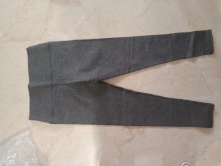 Pantalones de mujer con estampado de serpiente